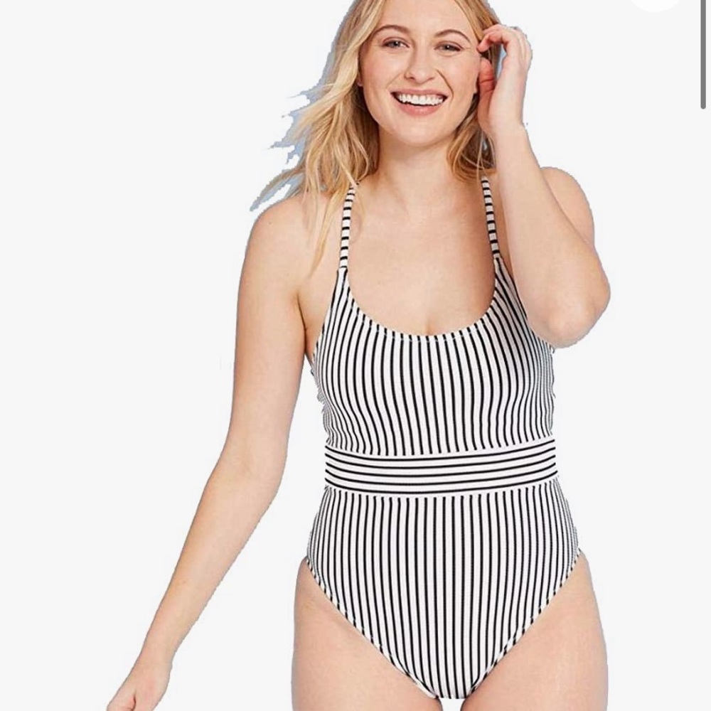 SHADE & SHORE black & white ribbed one piece suit